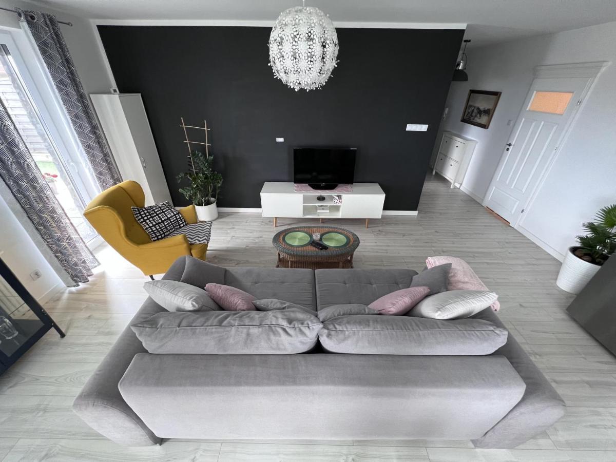 Apartament Z Tarasem Na Osiedlu Rakownica Jelenia Góra Extérieur photo