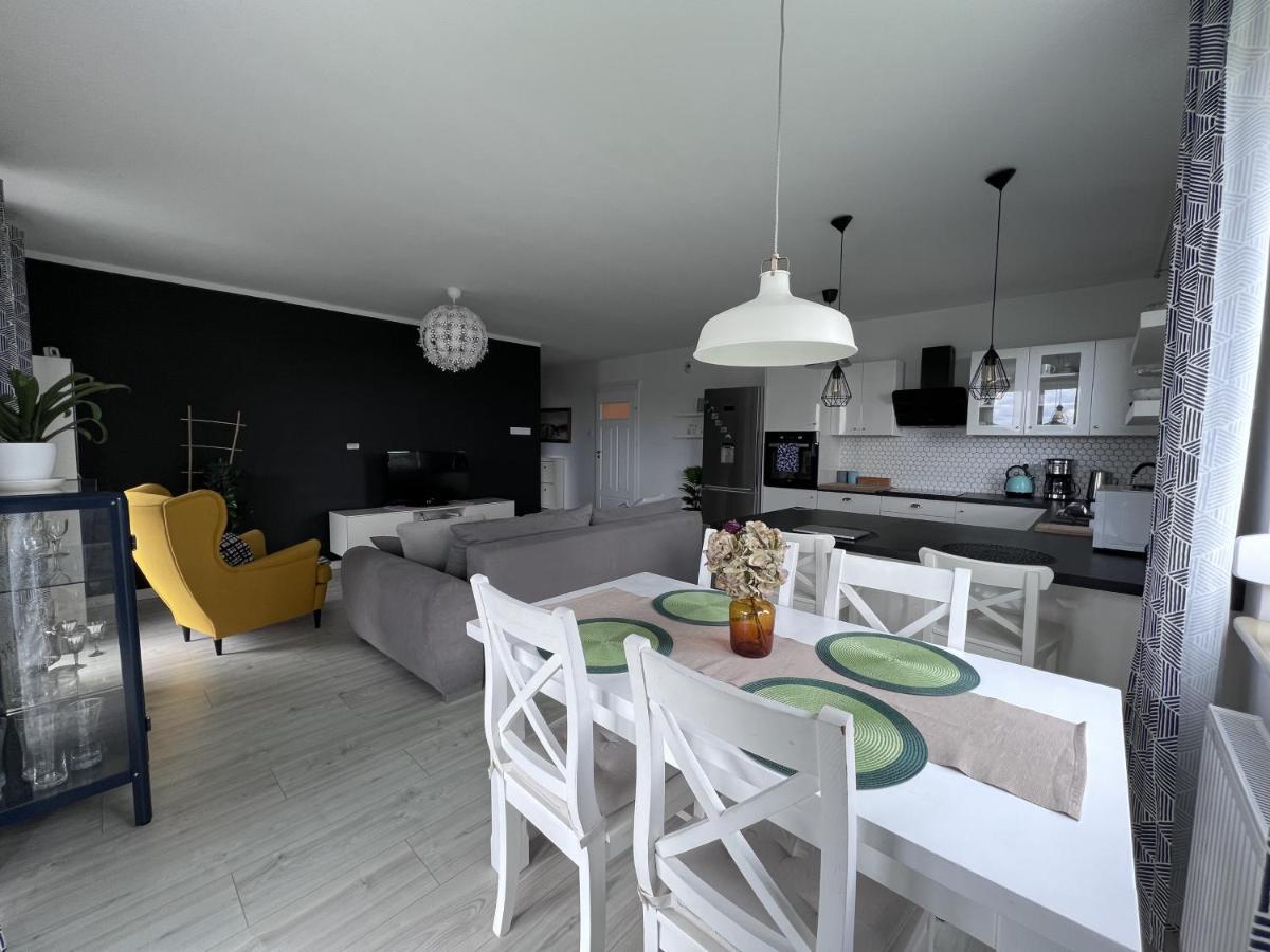 Apartament Z Tarasem Na Osiedlu Rakownica Jelenia Góra Extérieur photo